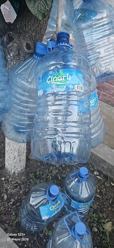 Qida məhsulları: 80qepik Məhsul: Çınarlı qapalı içməli su bidonları - Həcm: 19 litr - — 1