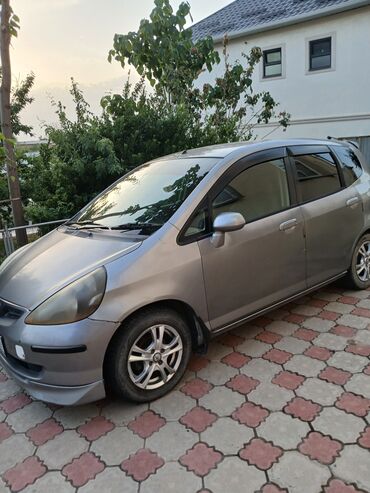 Honda: Honda Fit: 2003 г., 1.3 л, Автомат, Бензин