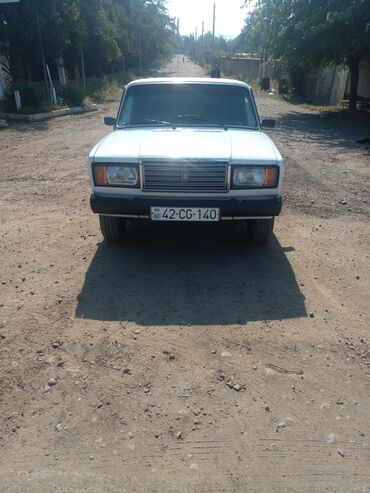 opel astra c: VAZ (LADA) 2107: 1.6 l | 1985 il | 150000 km Krossover