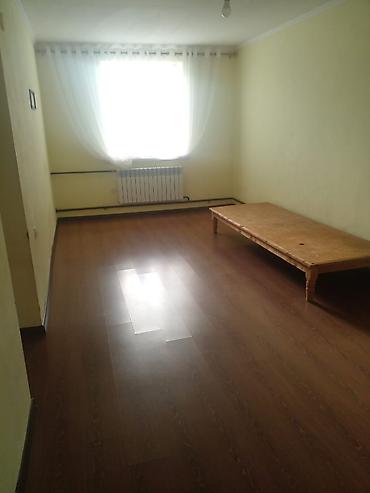 Үйлөрдү ижарага берүү: Сдаётся одноэтажный дом с пристроем. Планировка и помещения: - — 6