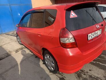 Honda: Honda Fit: 2002 г., 1.3 л, Вариатор, Бензин, Универсал