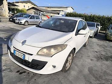 multimedia 2din: RENAULT MEGANE 2010. GOD. - KOMPLETAN AUTO U DELOVIMA | Reno Megan — 1