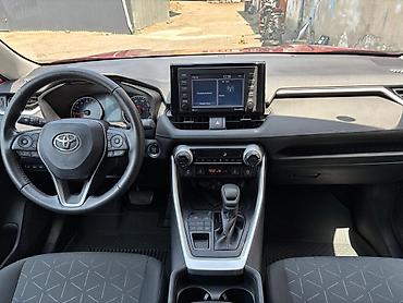 состояние отличное: Toyota RAV4: 2020 г., 2.5 л, Автомат, Бензин, Кроссовер — 6
