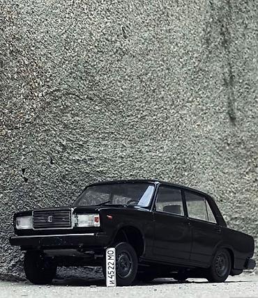 bagema vaz: Model avtomobil – VAZ 2107 (miqyaslı kolleksiya modeli) - Korpus — 2