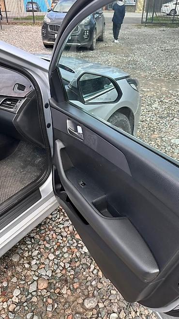 Hyundai: Hyundai Sonata: 2018 г., 2 л, Автомат, Газ, Седан — 19