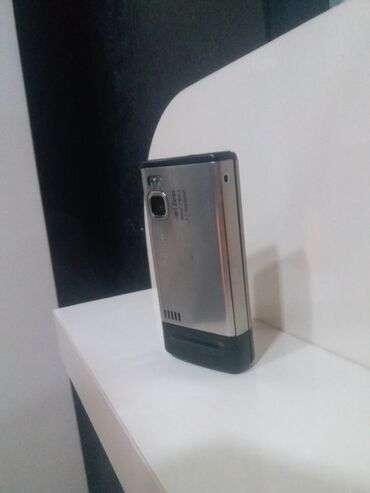 Nokia: Nokia 8 Sirocco, rəng - Gümüşü, Düyməli — 10