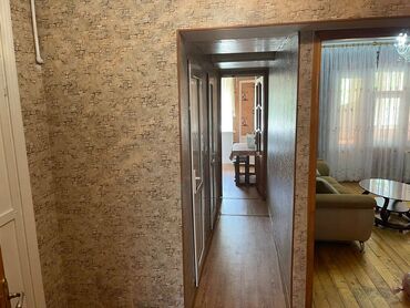 Uzunmüddətli kirayə mənzillər: Nizami rayonu, Qara Qarayev metrosunun yaxınlığı, Sevinc Kinoteatrın — 8