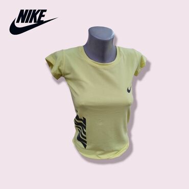 Majice kratkih rukava: S,m,l,xl,xxl

Vp 1000 na Seriju — 3