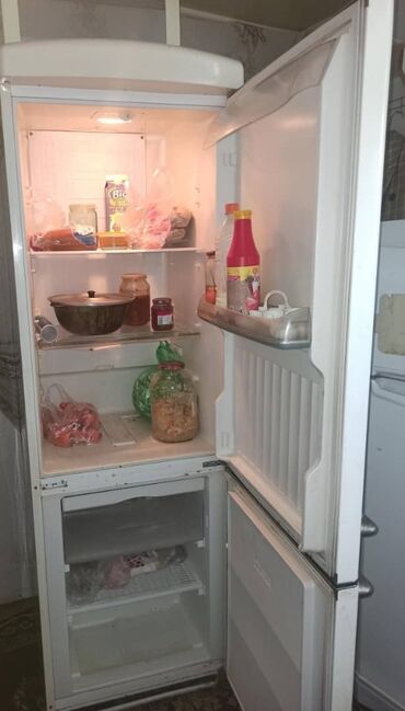 продажа бу холодильник: Холодильник Ardo, Б/у, Двухкамерный, 60 * 170 * 60