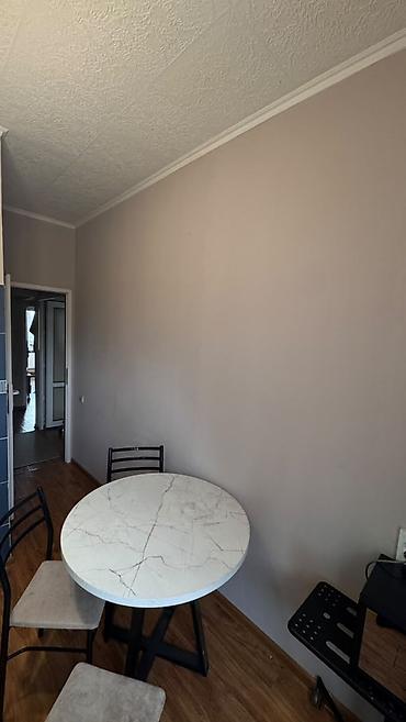 3 кв асанбай: 3 комнаты, 62 м², Асанбай мкр 105 серия, 4 этаж — 5