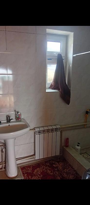чон арык дом: 60 м², 4 бөлмө, Чогуу жашоосу жок — 4