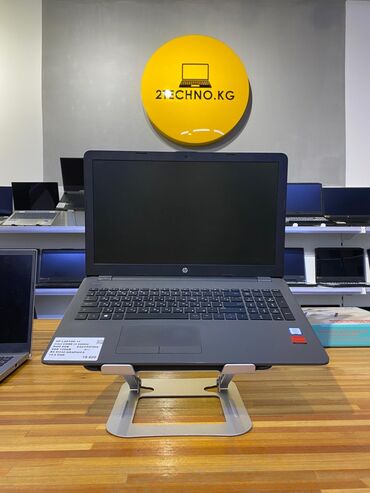 Ноутбуки: Ноутбук, HP, 8 ГБ ОЗУ, Intel Core i3, 15.6 ", Б/у, Для несложных задач, память SSD