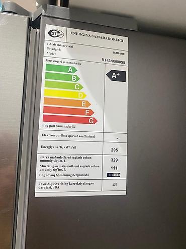 xaladelnik ev: Yeni 2 qapılı Samsung Soyuducu Satılır, rəng - Gümüşü — 1