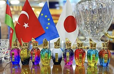 evalar vitamin c: Müxtəlif dizaynlarda ətir kolleksiyası - Şüşə: Fərqli həcmlərdə — 3