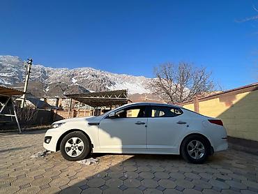 Kia: Kia K5: 2011 г., 2 л, Автомат, Газ, Седан — 5