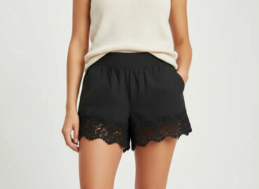 sandały w kwiaty ccc: H&M, Shorts for women, size S
