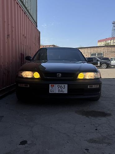 legend: Honda Legend: 1995 г., 3.2 л, Автомат, Бензин, Седан — 6