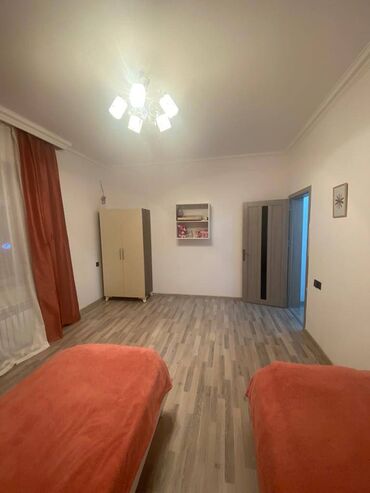 Bağ evlərinin satışı: Bakı, Şağan, 100 kv. m, 3 otaqlı, Hovuzlu, Artezian quyusu, Kanalizasiya, Kombi — 13