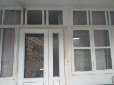 Həyət evləri və villaların satışı: 2 otaqlı, 28 kv. m, Orta təmir