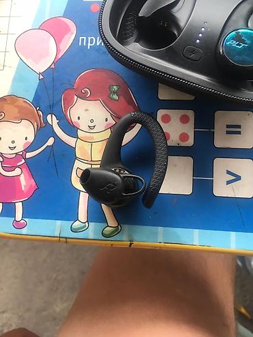 power beats: Беспроводные гарнитуры, Plantronics, Б/у, цвет - Черный — 2