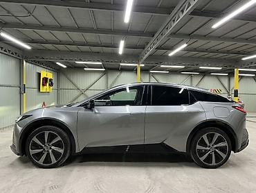Toyota: Toyota bZ5: 2026 г., Робот, Электромобиль — 9