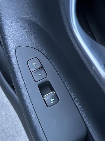 Hyundai: Hyundai Grandeur: 2019 г., 3 л, Автомат, Газ, Седан — 11