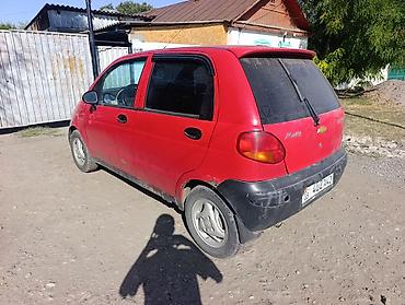 арзан матиз 1: Daewoo Matiz: 2002 г., 0.8 л, Кол менен иштөөчү, Бензин, Хетчбек — 2