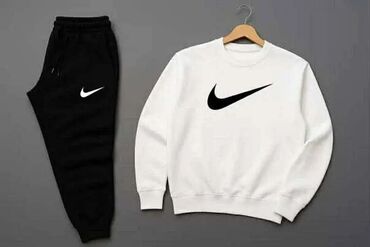 Gornji i donji deo: Nike, Sa ilustracijom, bоја - Šareno — 1