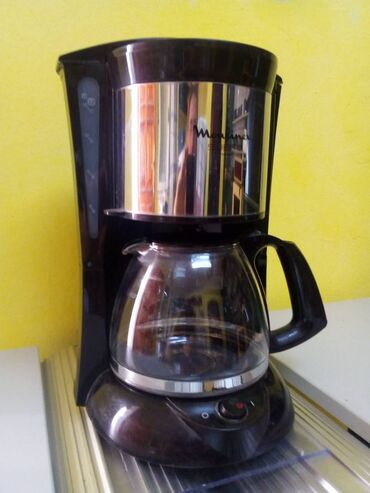 Coffee Makers & Coffee Machines: Aparat za filter kafu moulinex ispravan u odličnom stanju moulinex