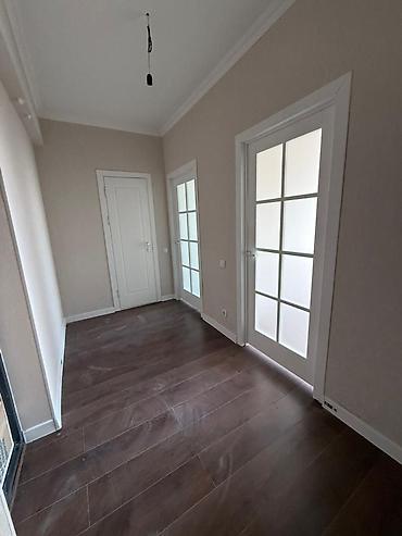 суюнбаев: 2 комнаты, 62 м², Золотой квадрат Элитка, 4 этаж, Косметический ремонт — 4