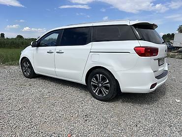 салон т5: Kia Carnival: 2020 г., 2.2 л, Автомат, Дизель, Минивэн — 3