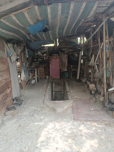 Həyət darvazaları: RT Arxasında körpüdən sağda 2 ci küçədə 2 mərtəbəli 8 otaqlı həyət evi -da lalafo.az — 8 Həyət darvazaları: RT Arxasında körpüdən sağda 2 ci küçədə 2 mərtəbəli 8 otaqlı həyət evi — 8