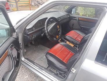 салон 124 мерседес: Mercedes-Benz W124: 1991 г., 2.2 л, Механика, Бензин, Седан — 10
