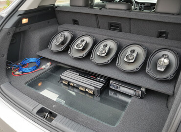 Dinamiklər və sabvuferlər: Ideal set Cuzi endirim olacaq‼️ Maqintola 2 cixis 2150 Kalonkalar — 1