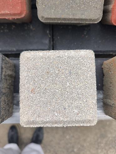 Beton plitələr: Rəngli səki daşları – zavod istehsalı - İkiqat qatlı vibropress — 20