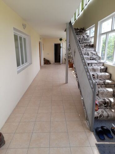 Günlük kirayə evlər: 250 kv. m, 5 otaqlı, İşıq, Su, Telefon -da lalafo.az — 14 Günlük kirayə evlər: 250 kv. m, 5 otaqlı, İşıq, Su, Telefon — 14