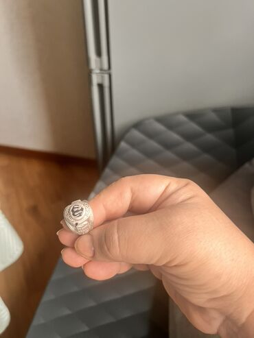 Üzüklər: Üzük, Gümüş — 2