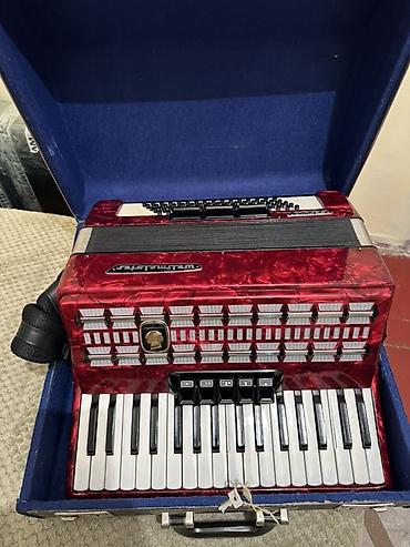 Аккордеоны: Продаю Генманский Аккордеон Вельтмейстер серино Кызыл кара тустору бар — 2