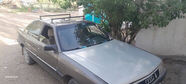 Audi: Audi 100: 1988 г., 1.8 л, Механика, Бензин