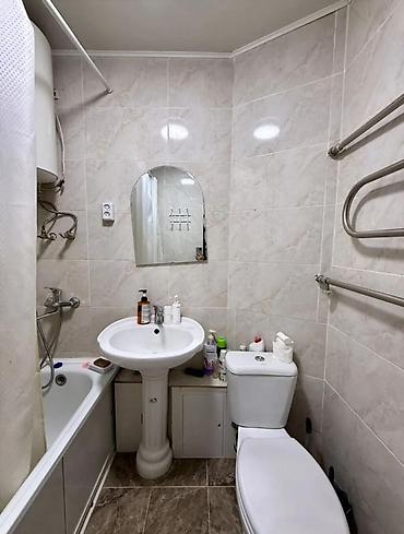 Продажа квартир: 3 комнаты, 58 м², 5 мкр 104 серия, 3 этаж, Косметический ремонт — 8