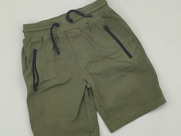 czarne spodenki eko skóra: Shorts, Reserved, 8 years, 122/128, condition - Good