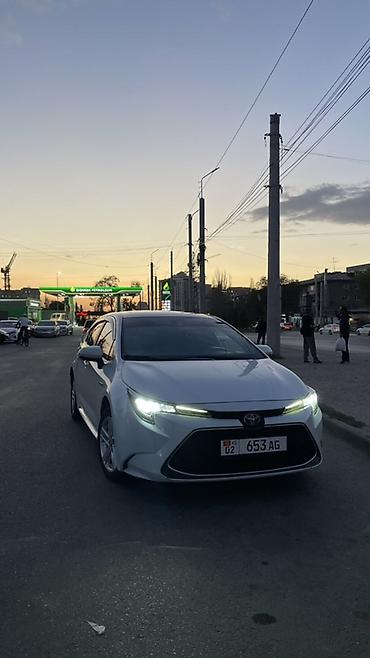 лизин авто: Toyota Corolla: 2020 г., 1.8 л, Гибрид, Седан — 1