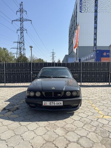 BMW: BMW 5 series: 1993 г., 2.8 л, Механика, Бензин, Седан