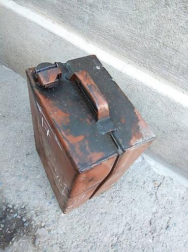 Другие автозапчасти: Гаражная распродажа! Продаю: Канистры зеленая под масло или — 7