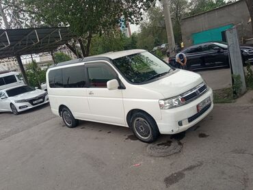 Honda: Honda Stepwgn: 2004 г., 2 л, Автомат, Бензин, Минивэн