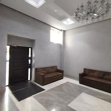 4 otaqlı ev certyojları: 4 otaqlı, Yeni tikili, 167 kv. m — 3
