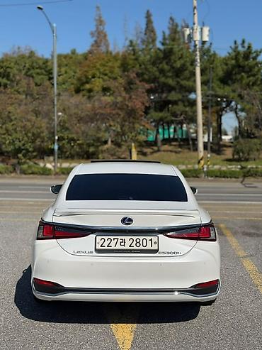 lexus lx470: Lexus ES: 2022 г., Гибрид, Седан — 6