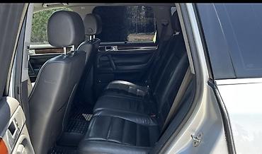 бора машина: Volkswagen Touareg: 2004 г., 3.2 л, Автомат, Бензин, Кроссовер — 7