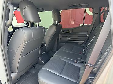 тайота в: Toyota Land Cruiser Prado: 2025 г., 2.4 л, Автомат, Бензин, Внедорожник — 10