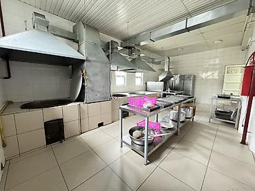 Продажа ресторанов, кафе: Продается Действующий Ресторан Район Вефа Территория: 8 сотки Площадь — 8